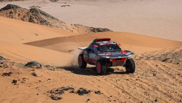 Perfect start for Audi in Dakar Rally, big surprise on P2