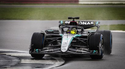 Hamilton Mercedes shakedown W15