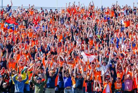 Oranjefans Verstappen Zandvoort fans 2021