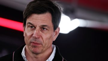 Wolff defends Ben Sulayem over mass FIA exits