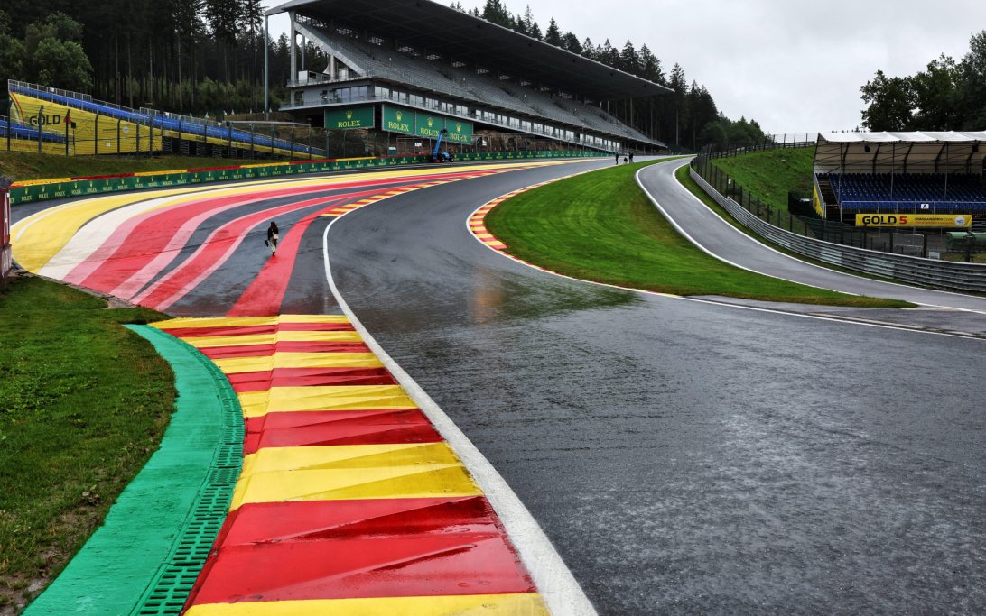 Eau Rouge Spa