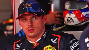 Villeneuve speculates on Verstappen's F1 future and makes Mercedes prediction