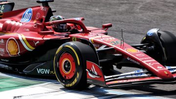 Rosberg backs 'outsider' Ferrari for F1 title upset