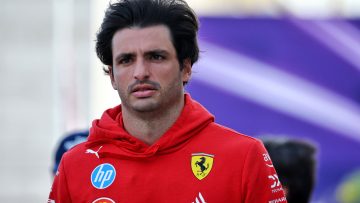 Sainz issues media plea to combat online toxicity