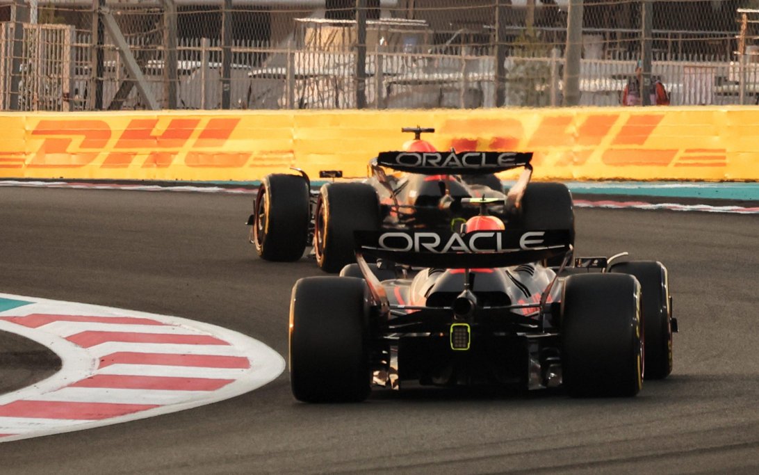 Verstappen Perez Abu Dhabi