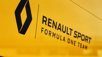 Renault F1 employees prepare fresh protest