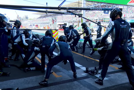 Williams Mexico pitstop Screenshot